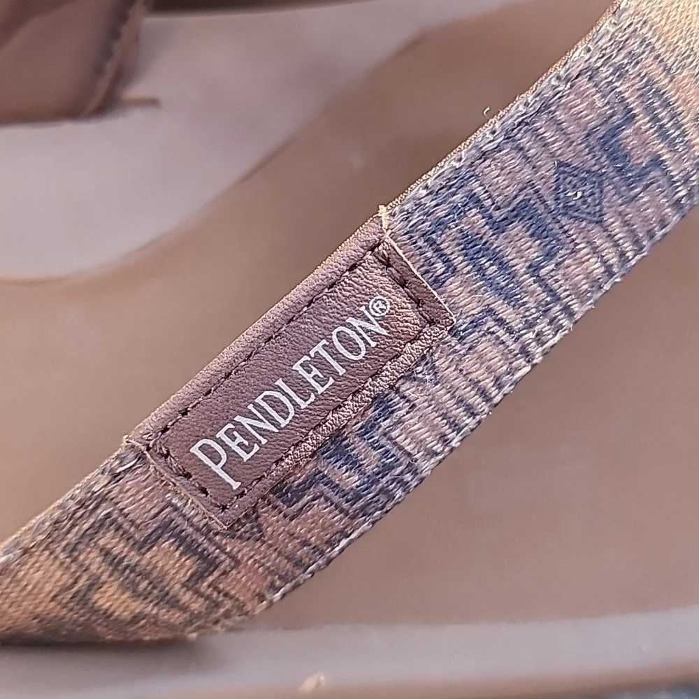 Pendleton Harding Sandals Brown Size 10 - Picture 3 of 5
